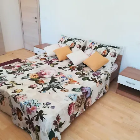Appartement Malti Modis *